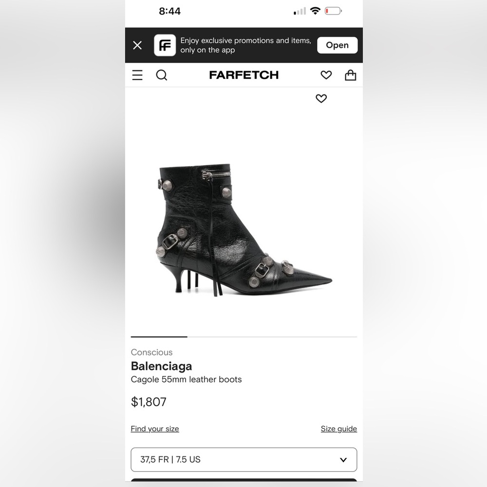 Balenciaga
Cagole 55mm leather boots size 9